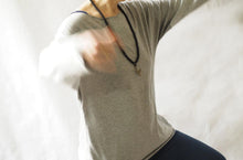 Load image into Gallery viewer, Batwing yoga top sleeve extension
