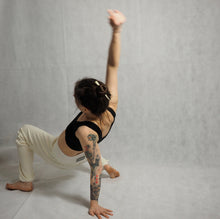 Load image into Gallery viewer, Folded yoga pants