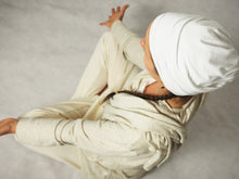 Load image into Gallery viewer, mediation pose, gyan mudra, turban, kundalini yoga with head cover, white kundalini wear and head scarf made of organic cotton jersey, meditate and keep calm