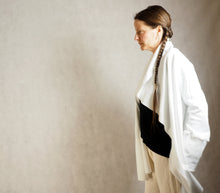 Load image into Gallery viewer, Wrap shawl cardigan white
